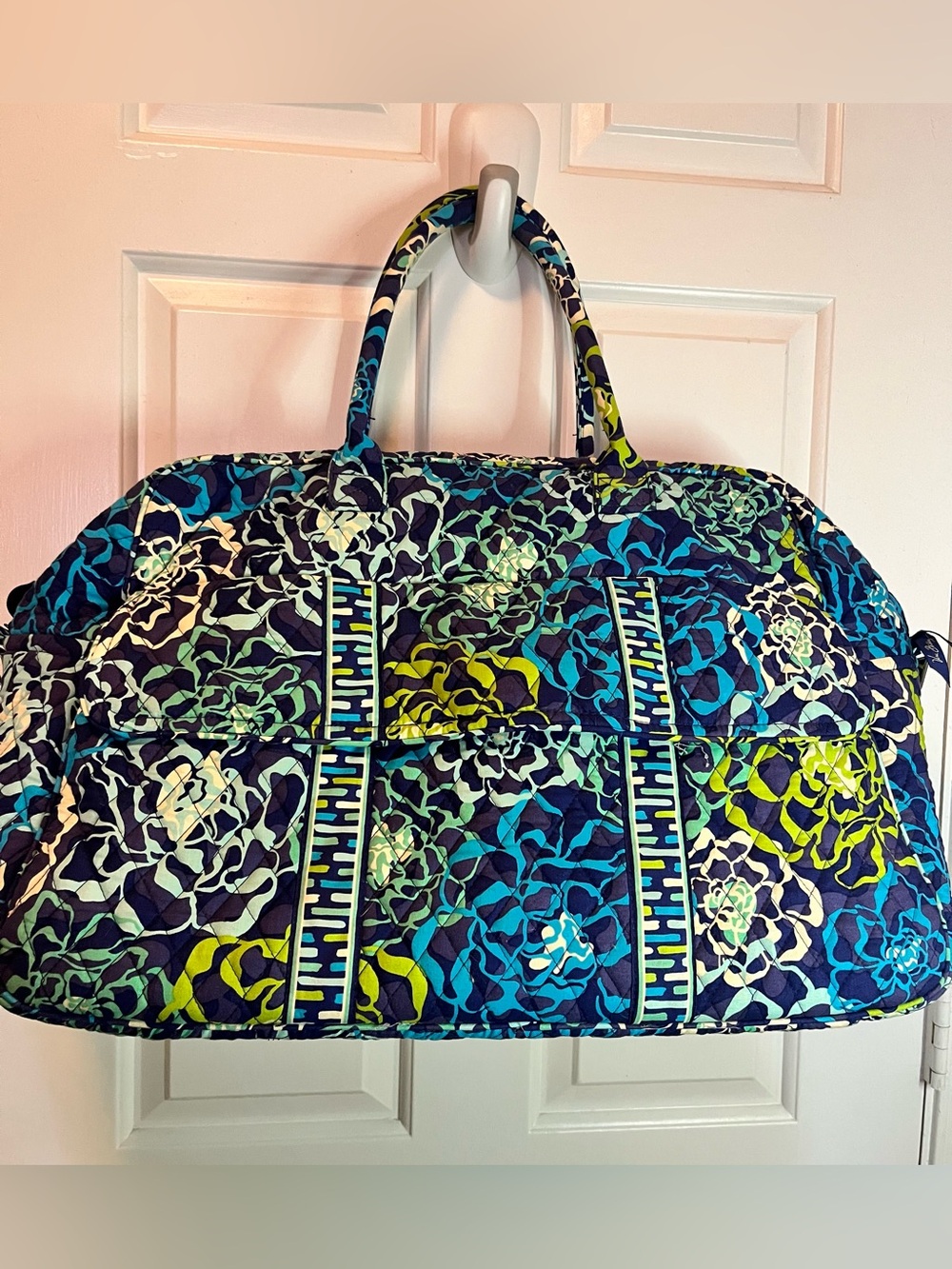 Vera Bradley Katalina Blues Grand Weekender Travel Bag